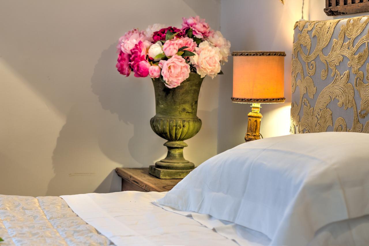 B&B La Residenza Del Poeta Montesicuro エクステリア 写真