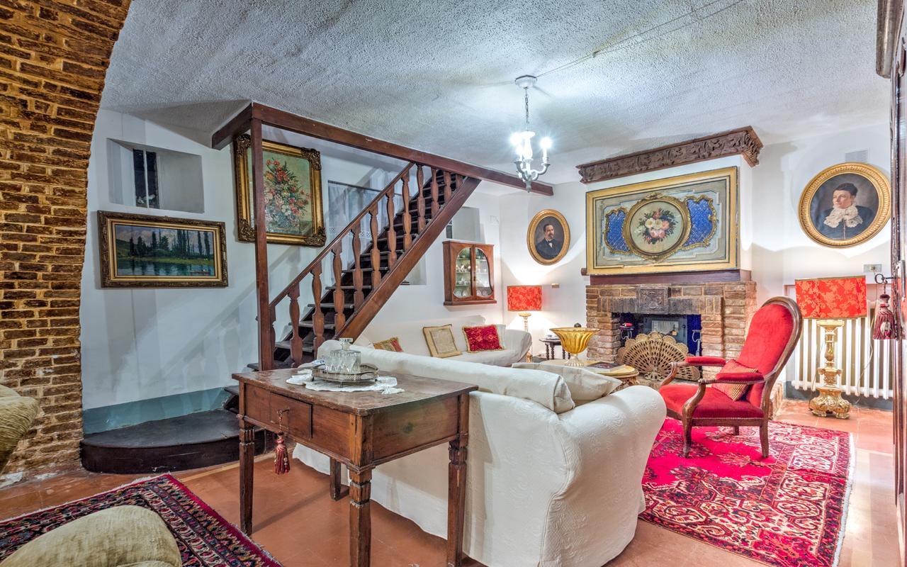 B&B La Residenza Del Poeta Montesicuro エクステリア 写真