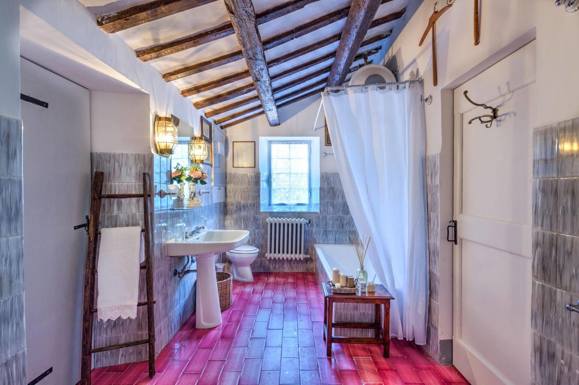 B&B La Residenza Del Poeta Montesicuro エクステリア 写真