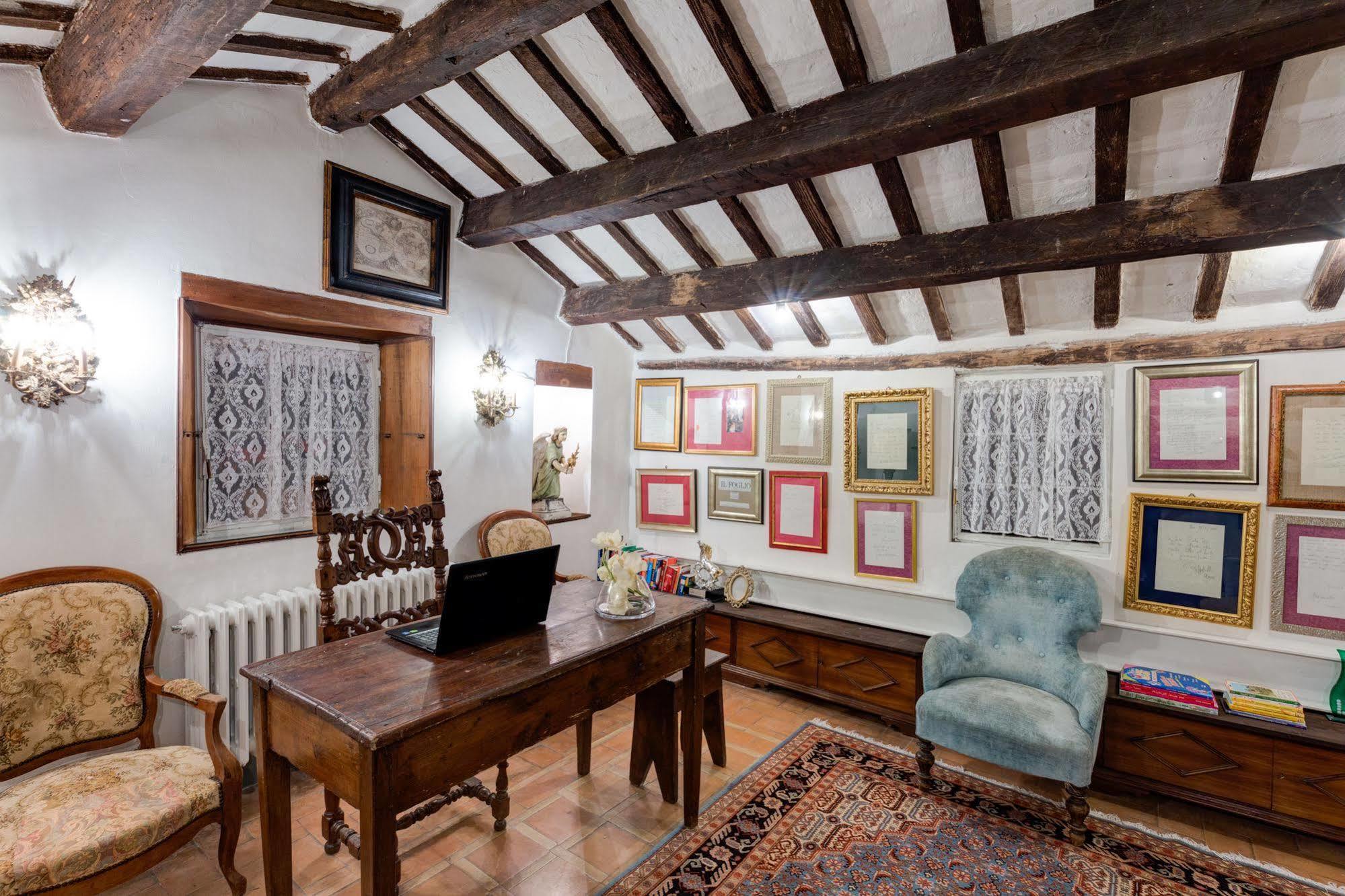 B&B La Residenza Del Poeta Montesicuro エクステリア 写真