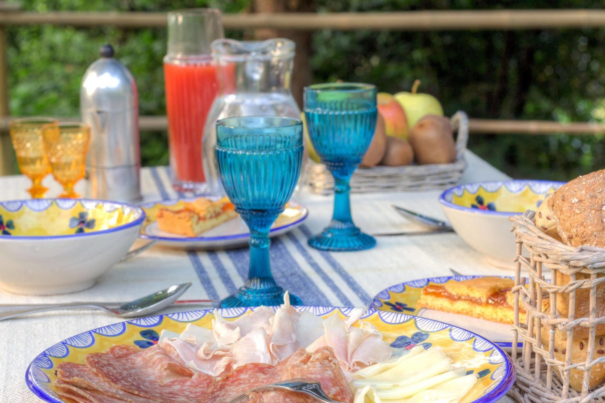 B&B La Residenza Del Poeta Montesicuro エクステリア 写真